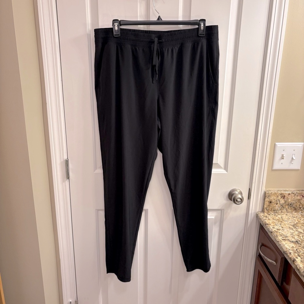 TALL GAP Fit Women's Black Lightweight Athletic Pants XL tall